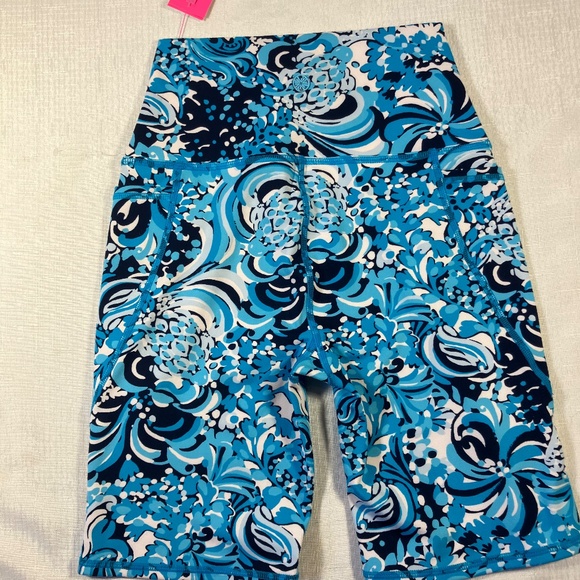 NWT Lilly Pulitzer Luxletic South Beach High Rise Bike Shorts, UPF 50+ Sz. Small - Picture 11 of 15